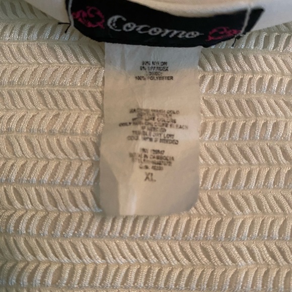 Blouse - Picture 5 of 6